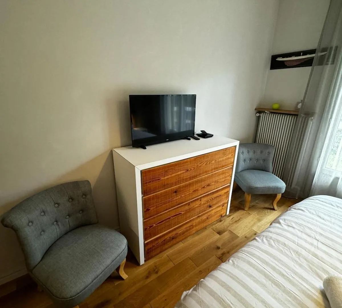 Appartement Spacieux A Bron - 30' Groupama Stadium La Celle-sous-Gouzon France